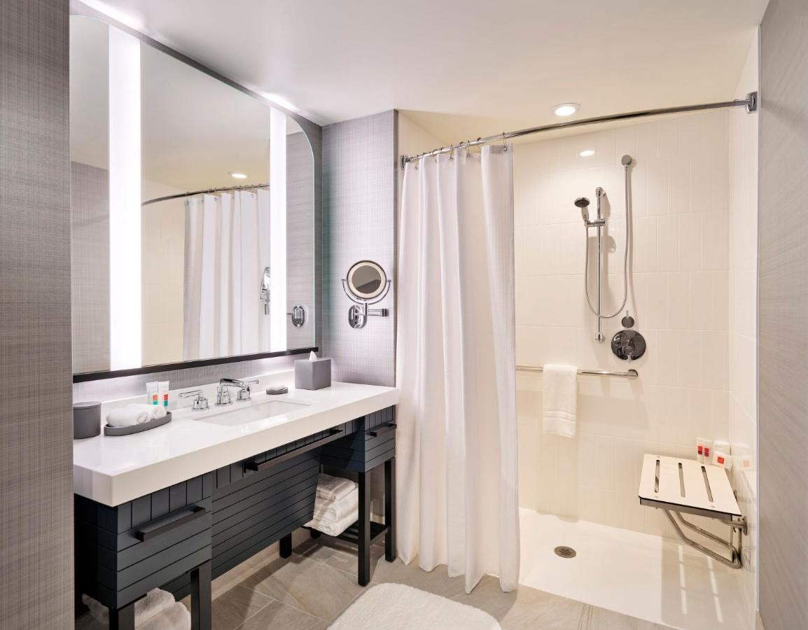 One Bedroom Grand Mobility Accessible Roll Shower Suite