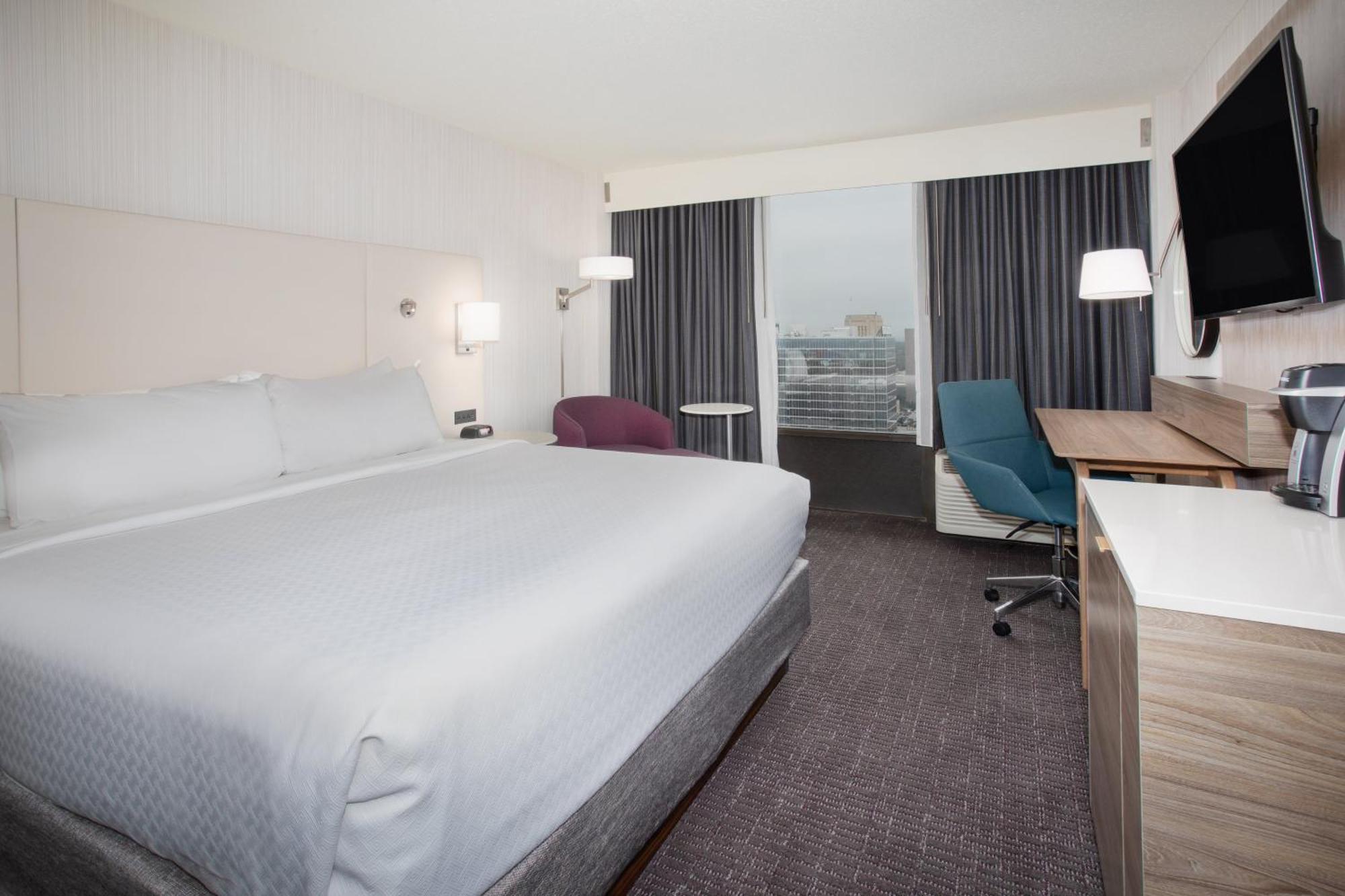 Premium King Room High Floor
