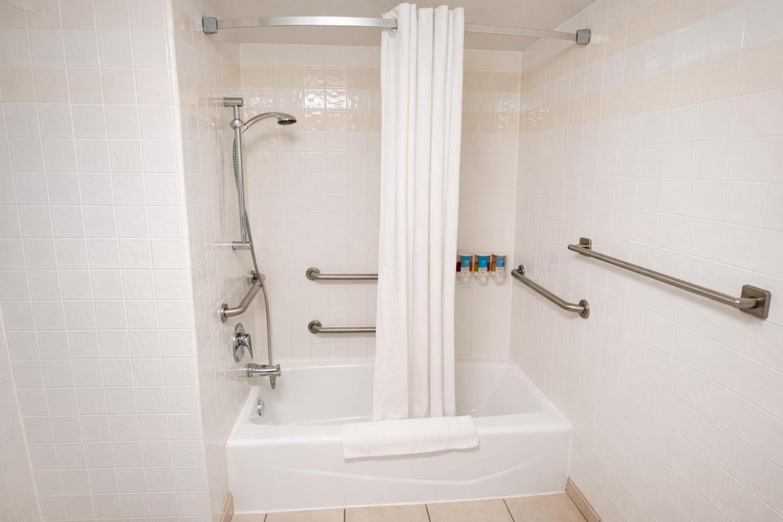 Double or Twin Room - Disability Access