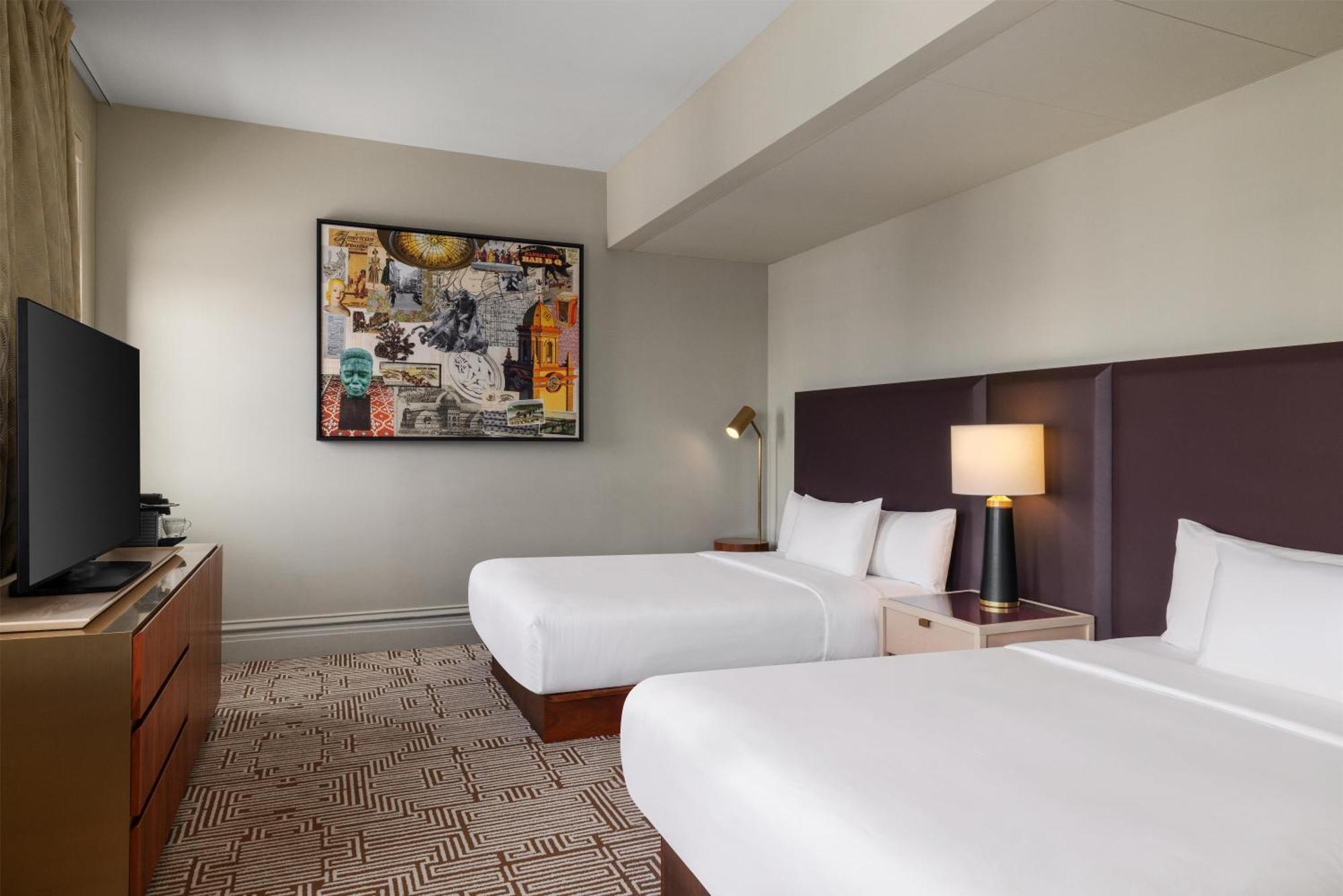 Double Queen Room City View