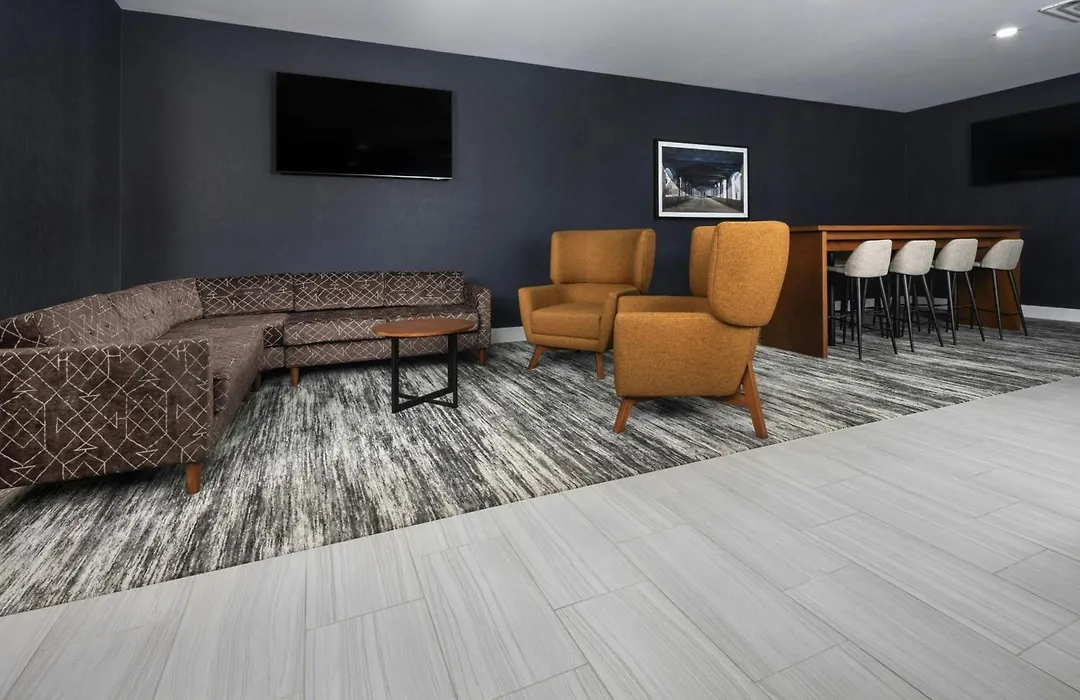 Four Points By Sheraton Kansas City Airport-1