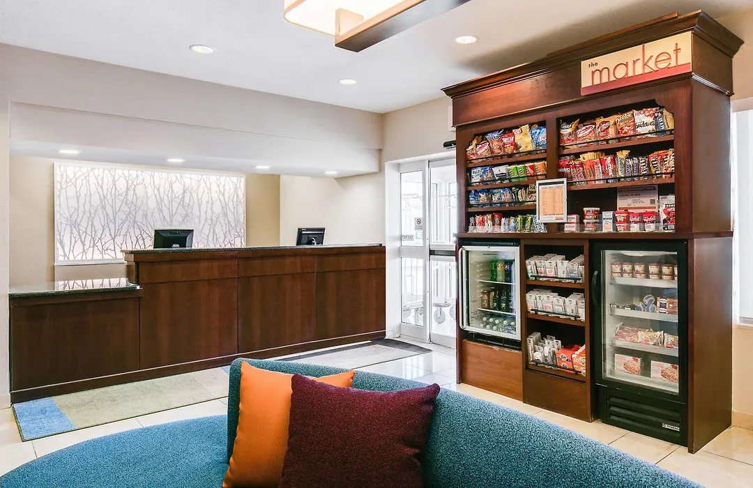 Fairfield Inn & Suites Kansas City Airport-1
