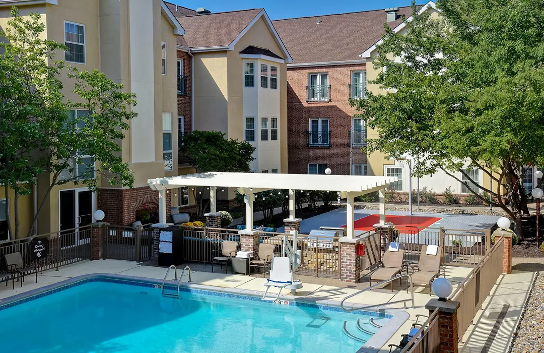 Homewood Suites By Hilton Kansas City Airport-1