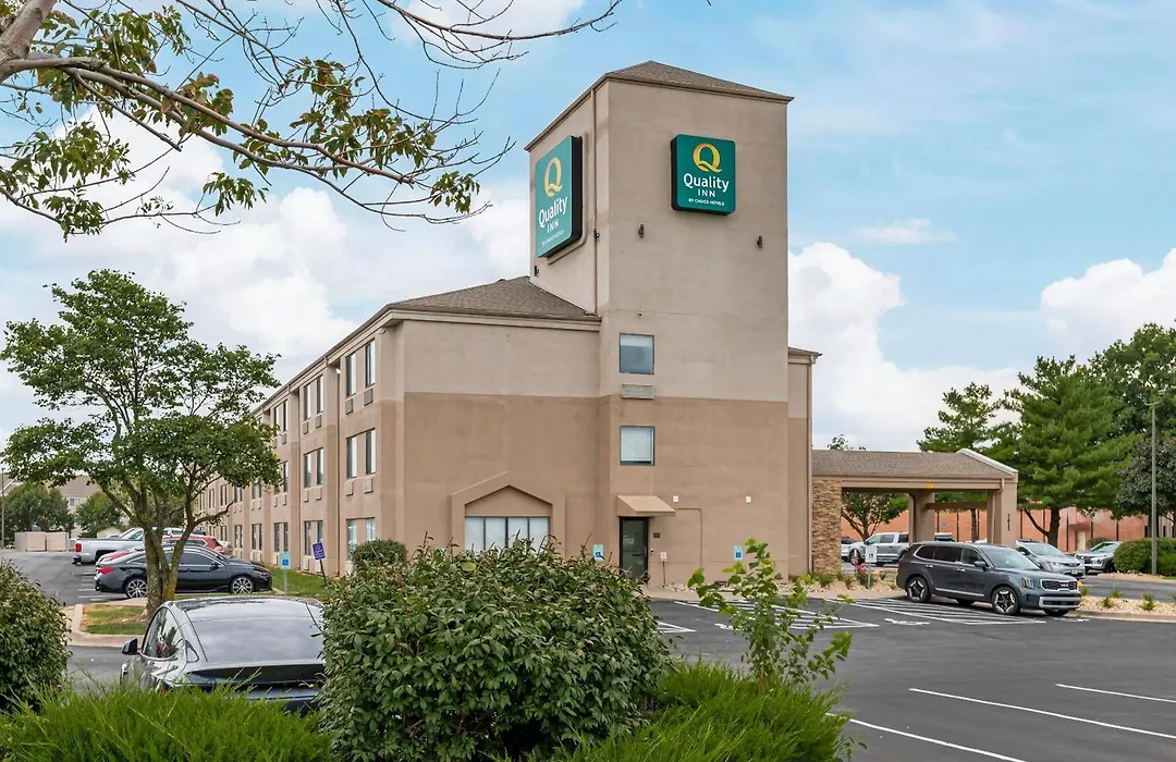 Quality Inn Kansas City International Airport-1
