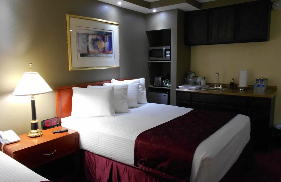 Best Host Inn Plaza-1