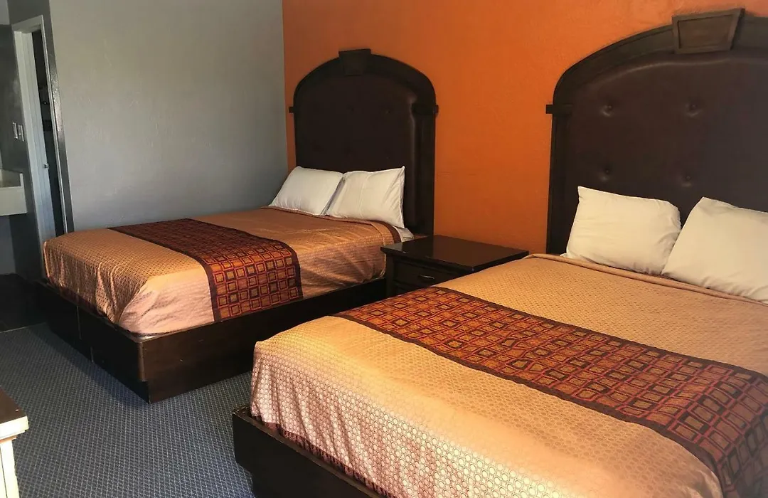 Executive Inn & Suites-1