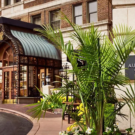 The Raphael Hotel, Autograph Collection-3