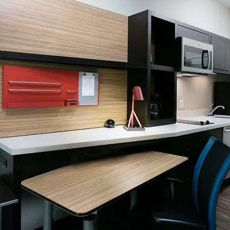 Towneplace Suites By Marriott Kansas City Airport-2