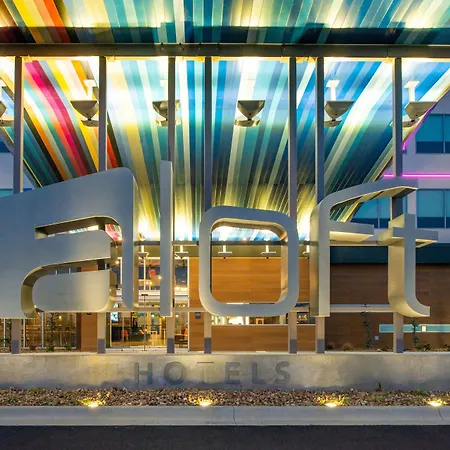 Aloft By Marriott North Kansas City-2