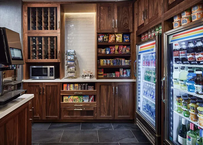 Kansas City HotelsHilton Country Club Plaza