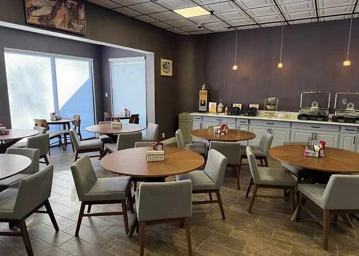 Red Lion Inn & Suites Kansas City